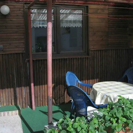 Apartment Ferienwohnung Blaues Haus